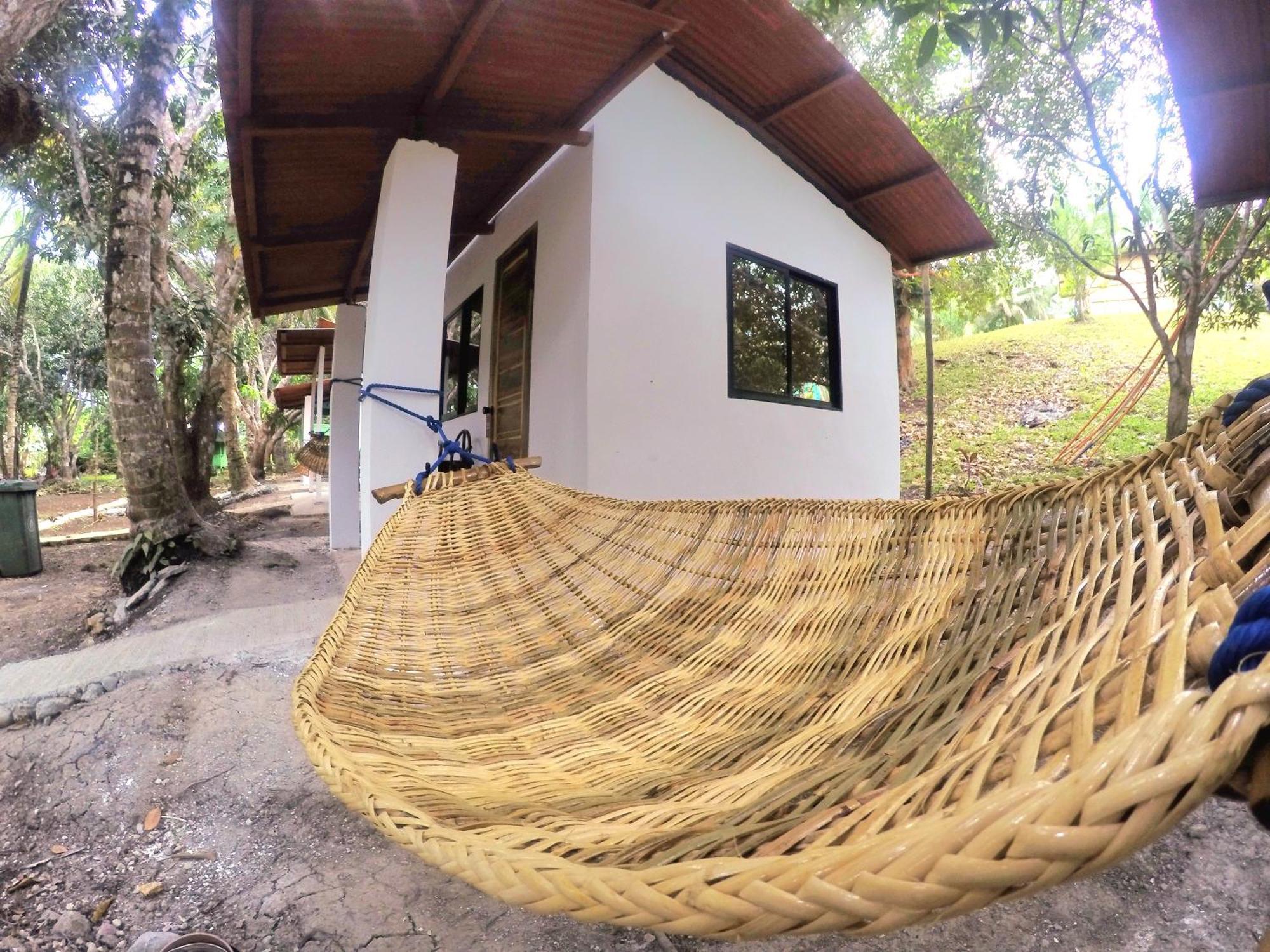 Al Hamra Jungle Resort (Adults Only) Puerto Princesa Exterior foto