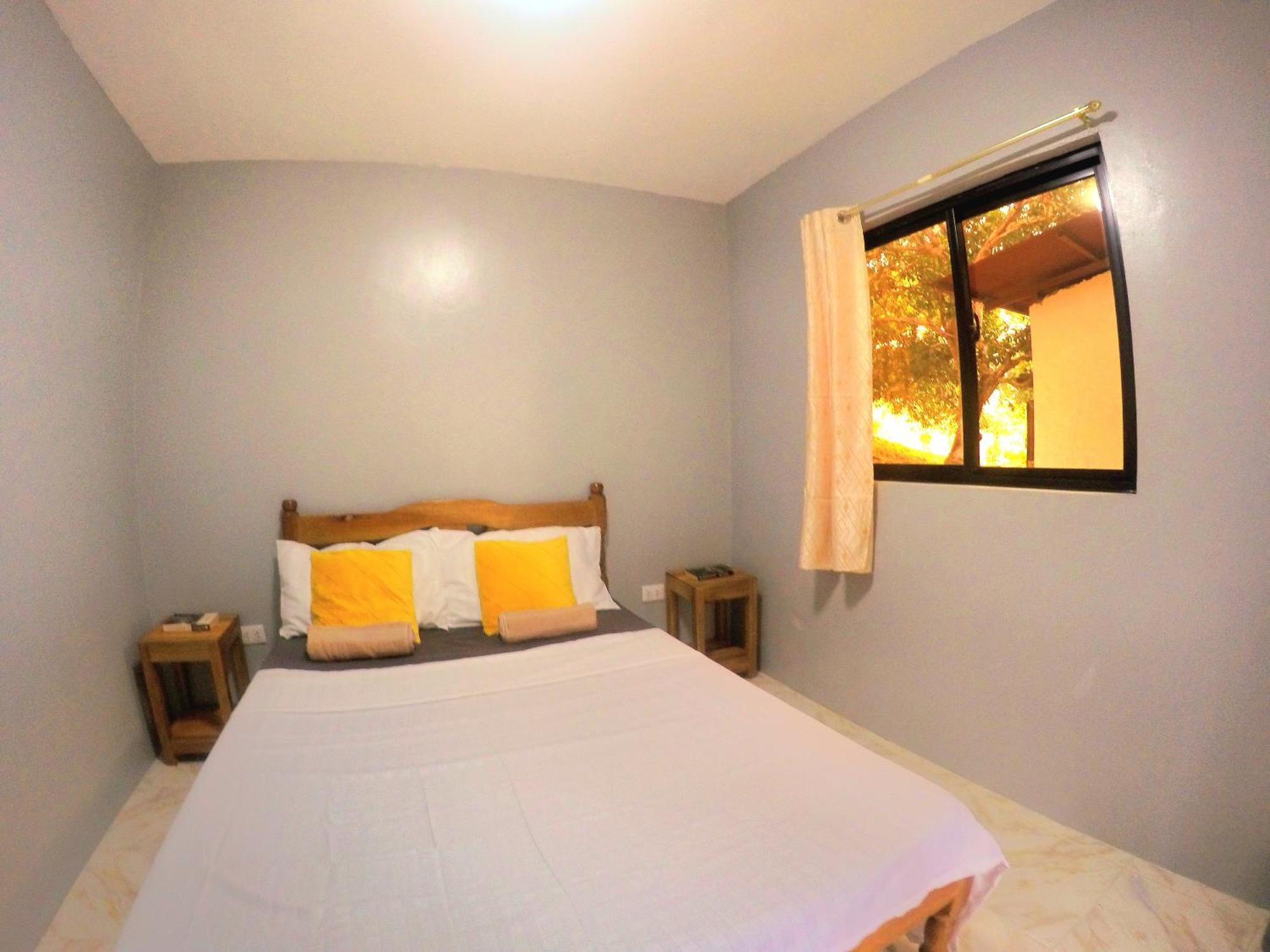 Al Hamra Jungle Resort (Adults Only) Puerto Princesa Exterior foto