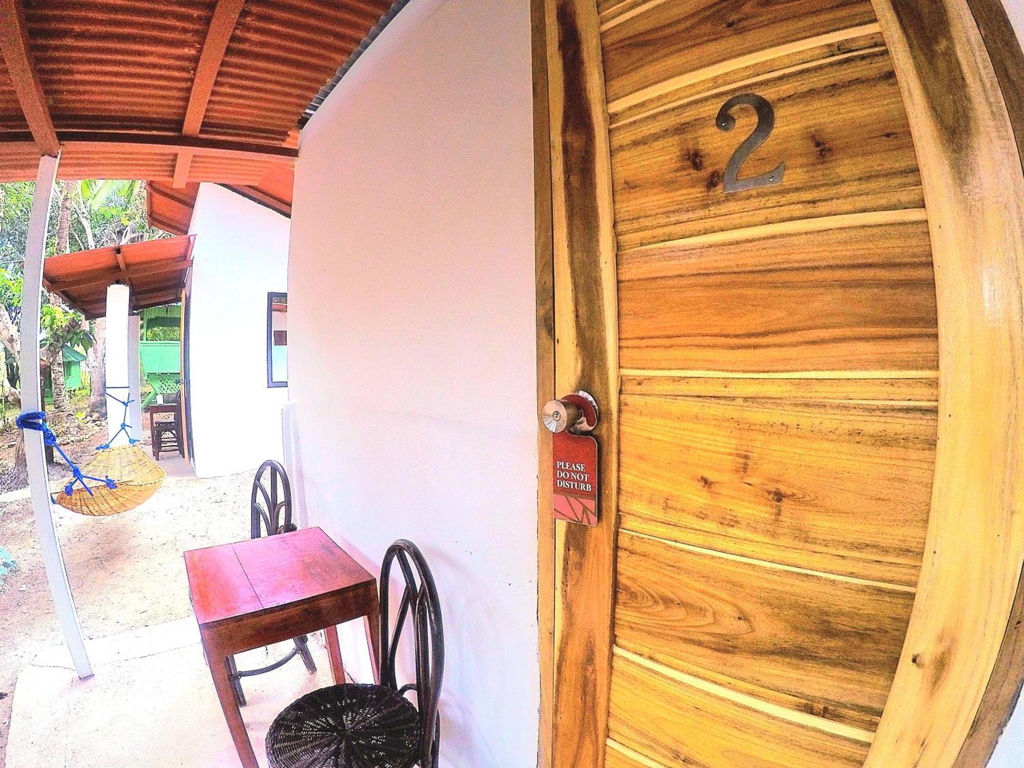 Al Hamra Jungle Resort (Adults Only) Puerto Princesa Exterior foto