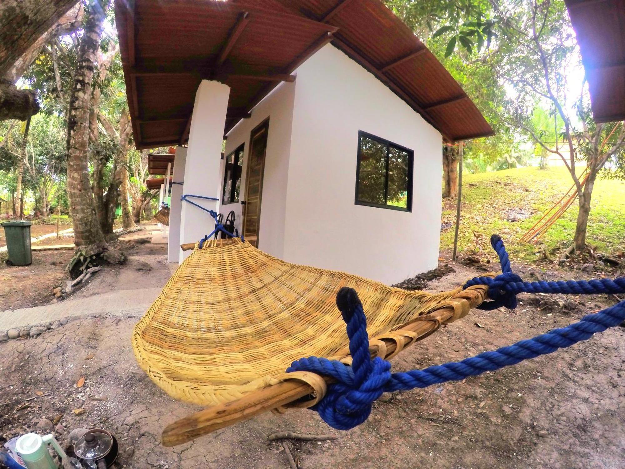 Al Hamra Jungle Resort (Adults Only) Puerto Princesa Exterior foto