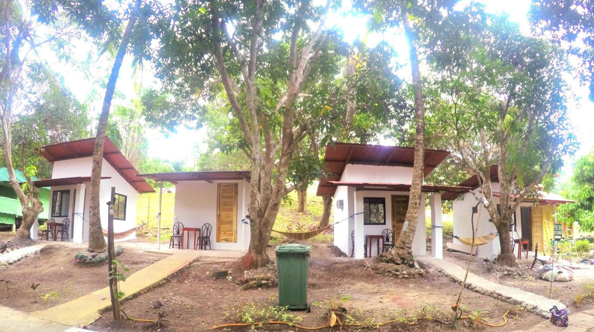 Al Hamra Jungle Resort (Adults Only) Puerto Princesa Exterior foto